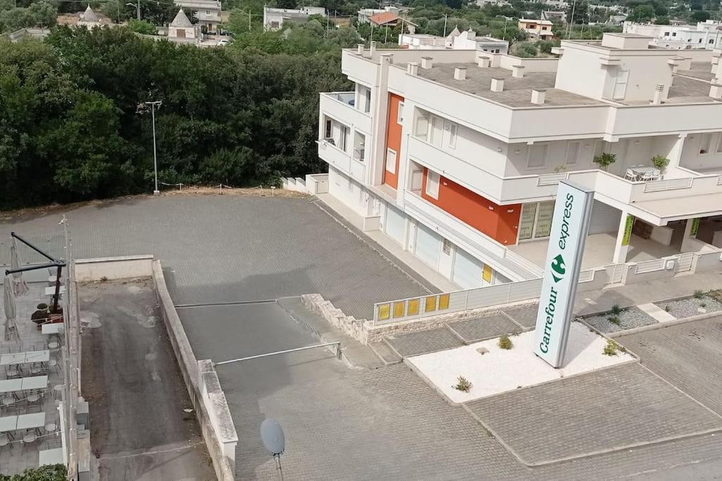 Appartamento Terrazza Bella Vista ชิสแตร์นีโน ภายนอก รูปภาพ