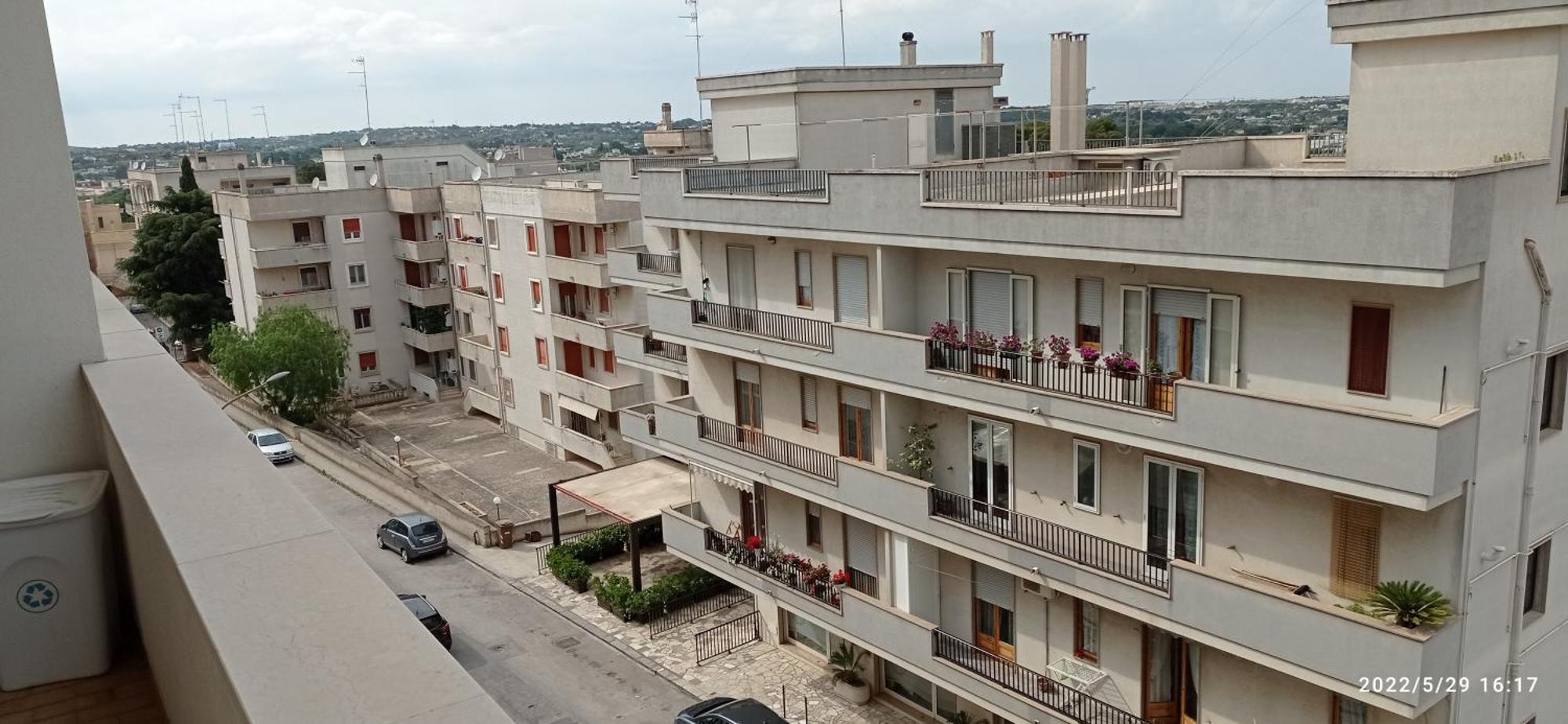 Appartamento Terrazza Bella Vista ชิสแตร์นีโน ภายนอก รูปภาพ