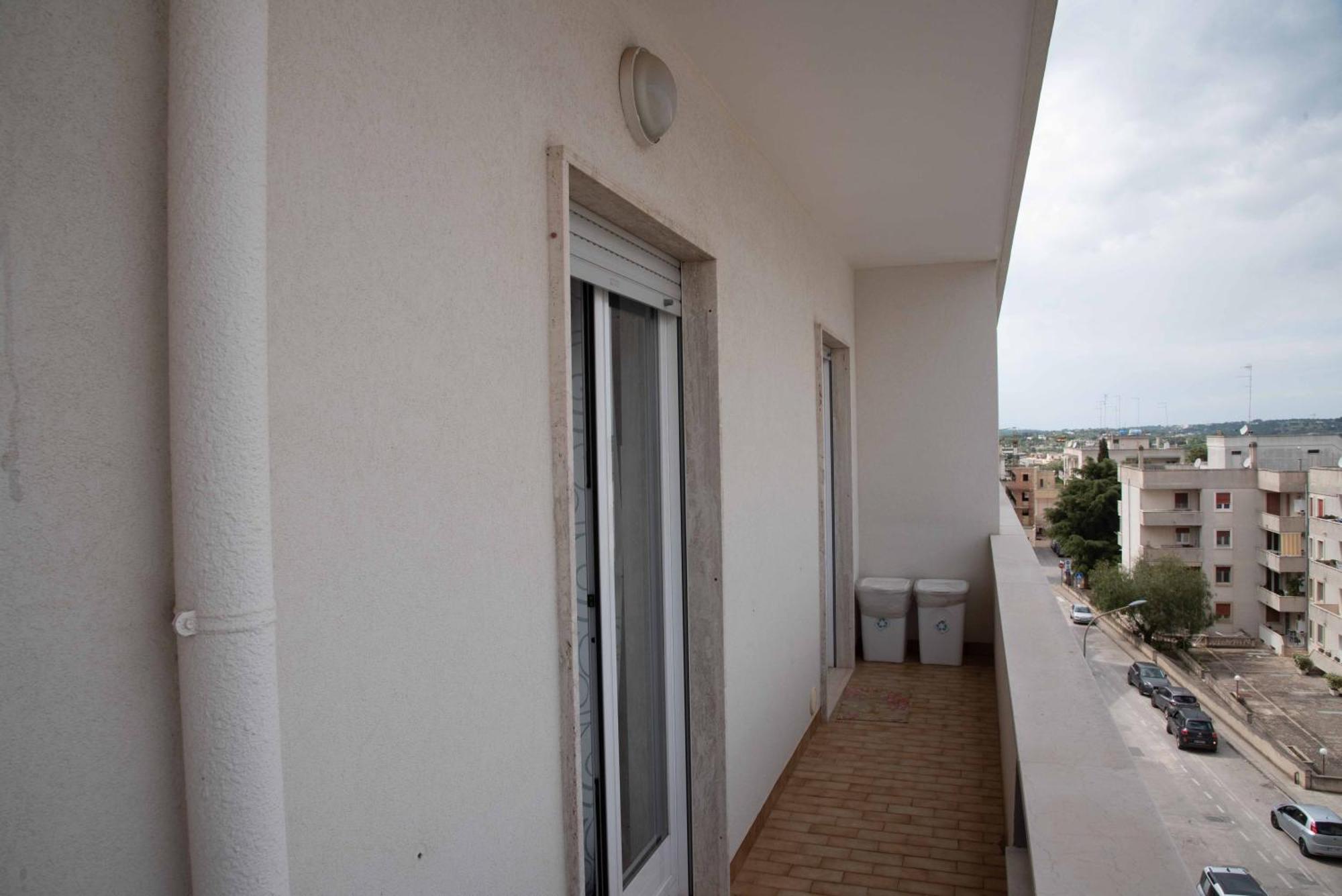 Appartamento Terrazza Bella Vista ชิสแตร์นีโน ภายนอก รูปภาพ